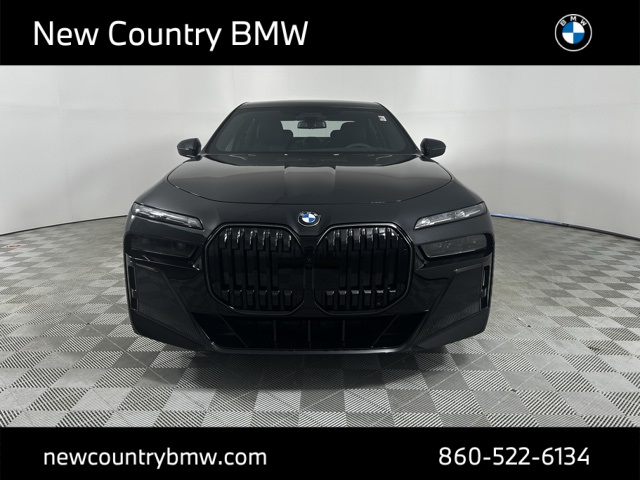New 2025 Black Sapphire Metallic BMW 760i xDrive image 2