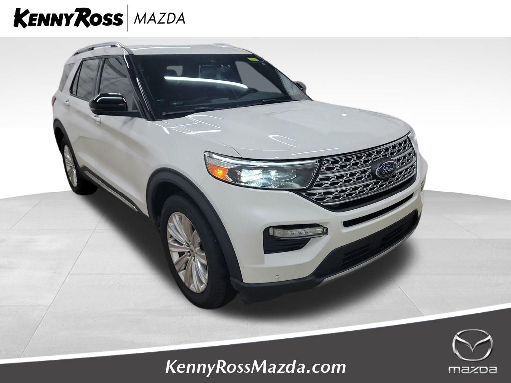 2020 Ford Explorer Limited's photo