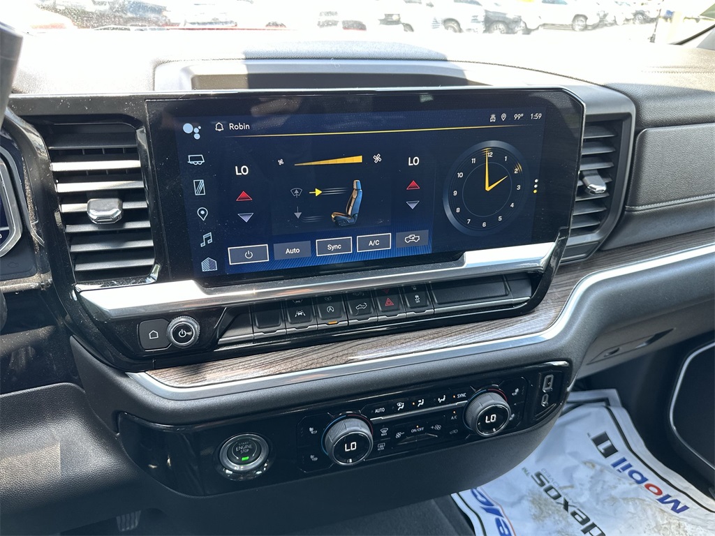 2022 Chevrolet Silverado 1500 LT photo 18