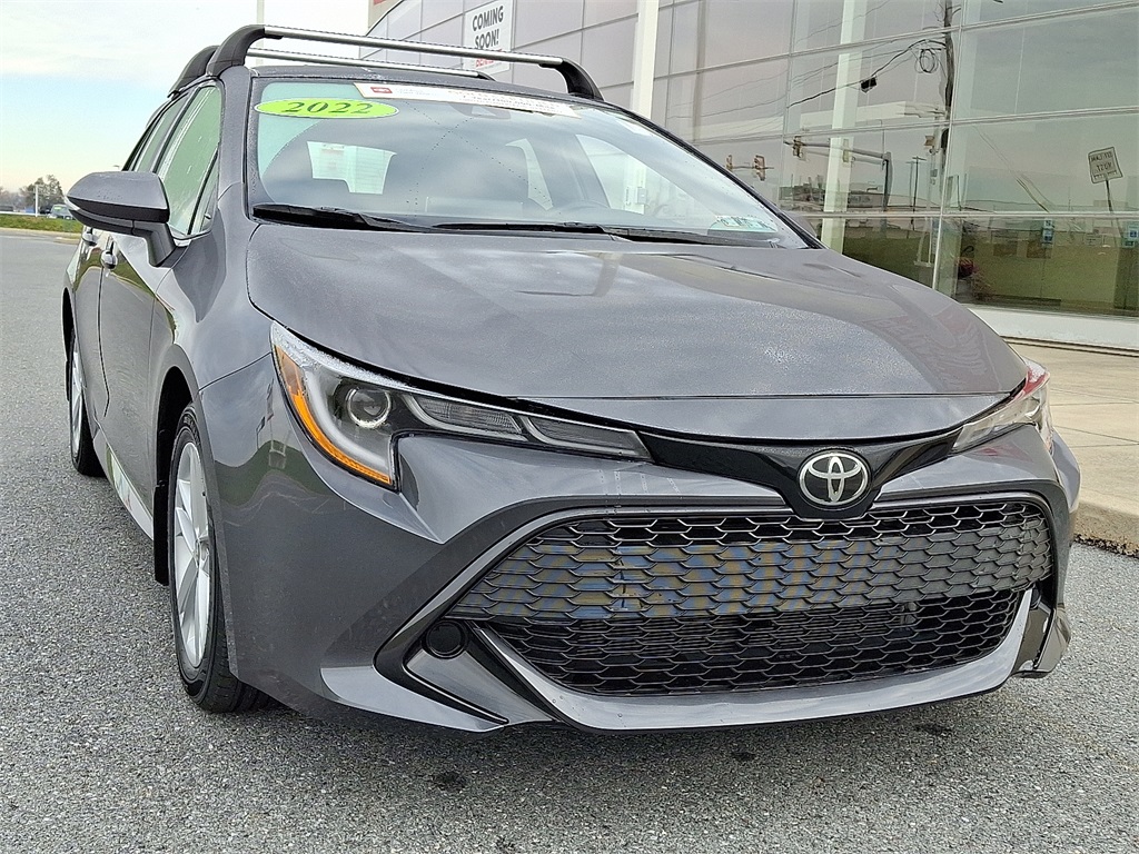 2022 Toyota Corolla SE photo 2
