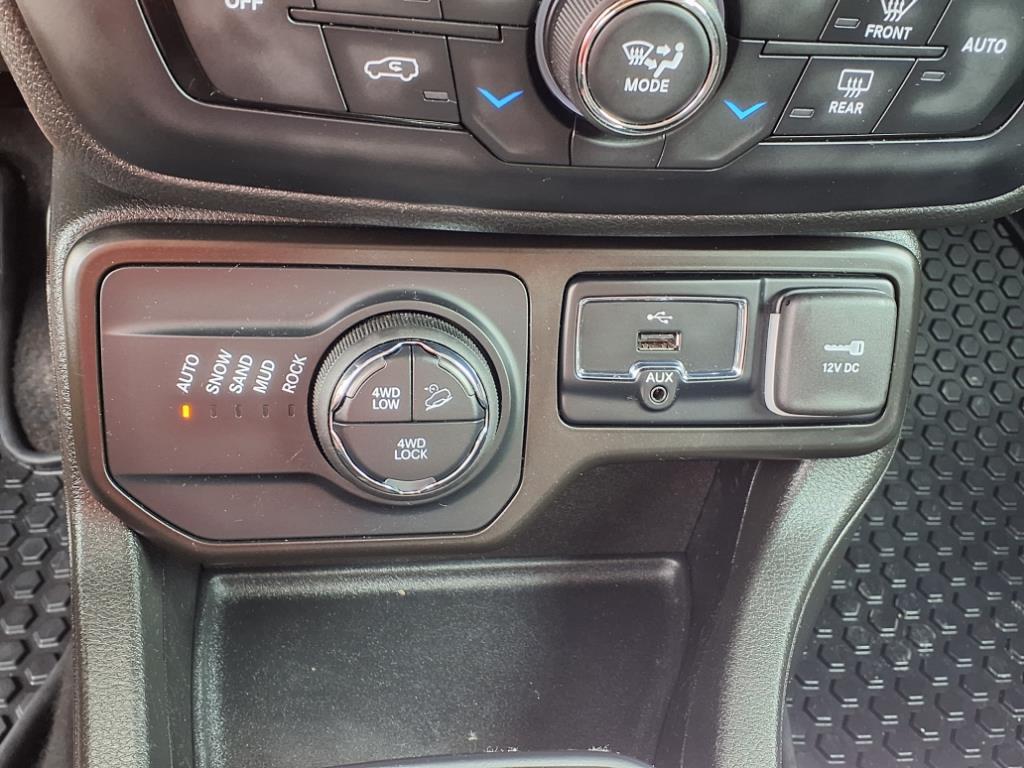 2023 Jeep Renegade Trailhawk photo 10