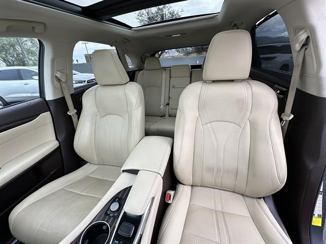 2016 Lexus RX 350 photo 19