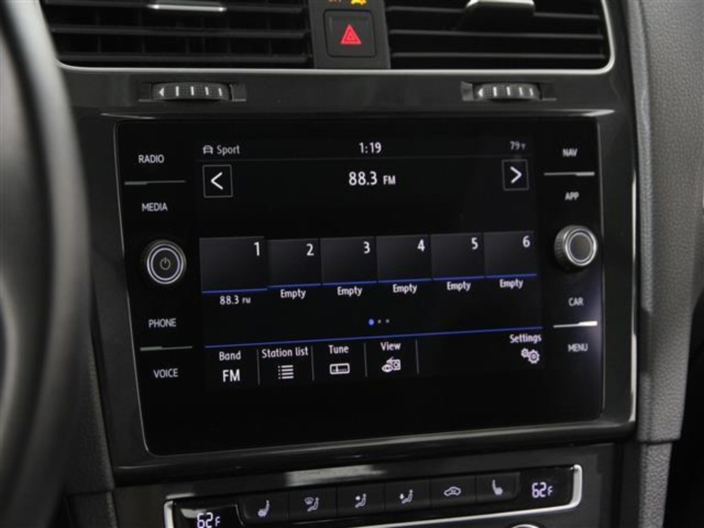 2019 Volkswagen Golf Alltrack TSI S 4Motion photo 9