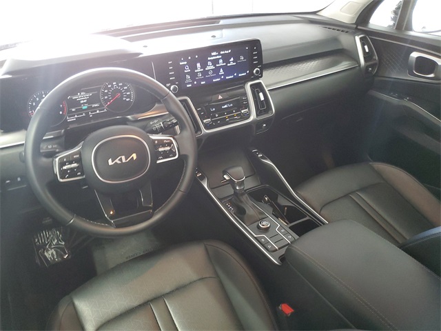 2022 Kia Sorento S photo 21