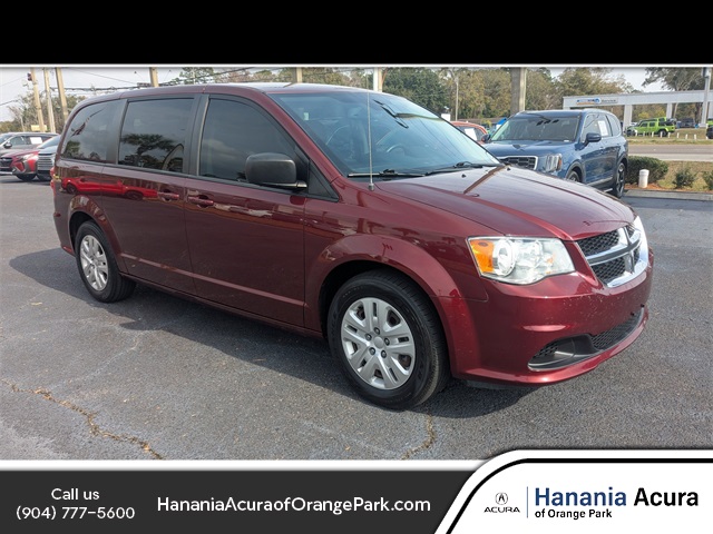 2018 Dodge Grand Caravan SE's photo