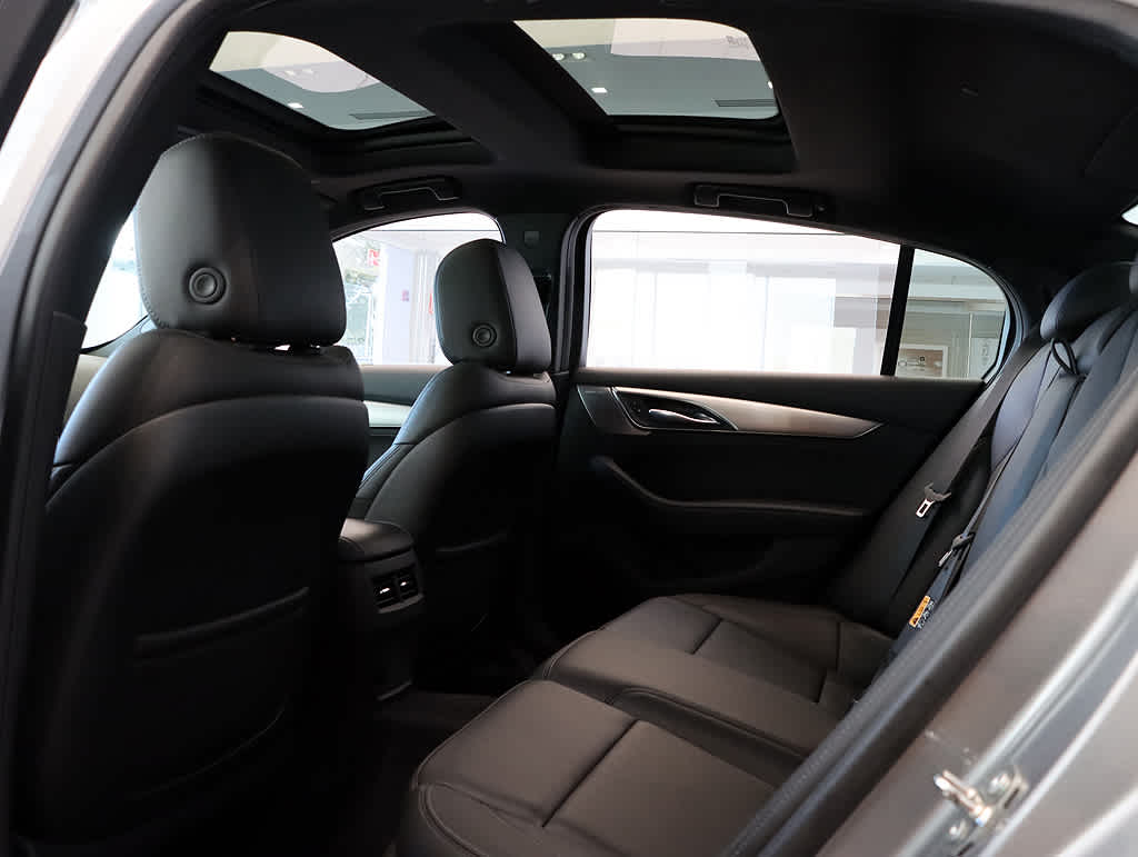 2023 Cadillac CT5 Luxury photo 12