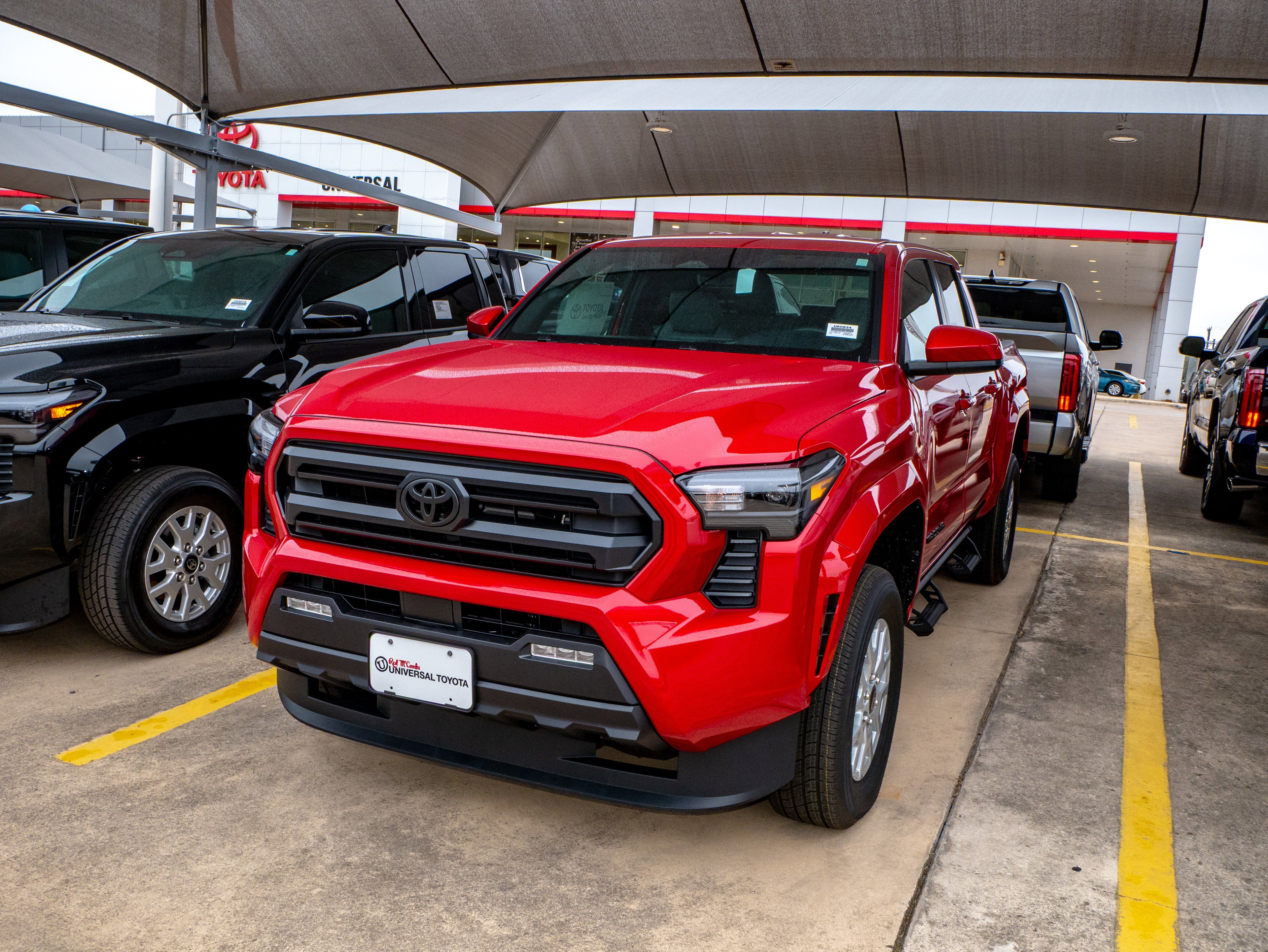 2026 Toyota Tacoma SR5's photo