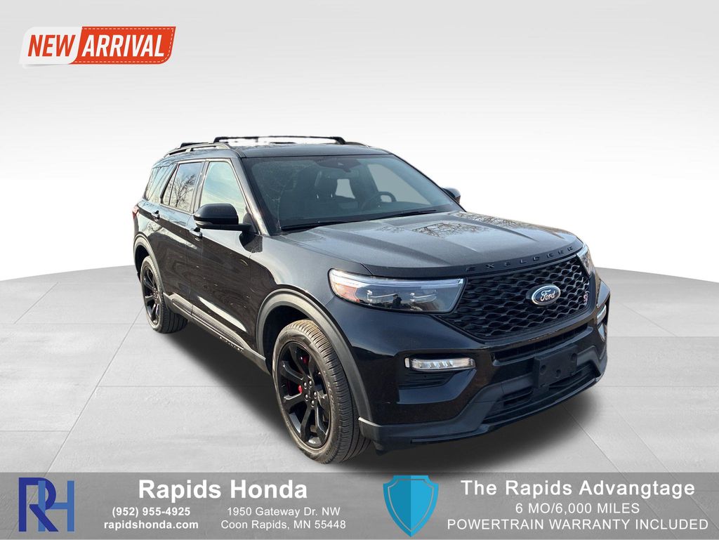 2023 Ford Explorer ST's photo