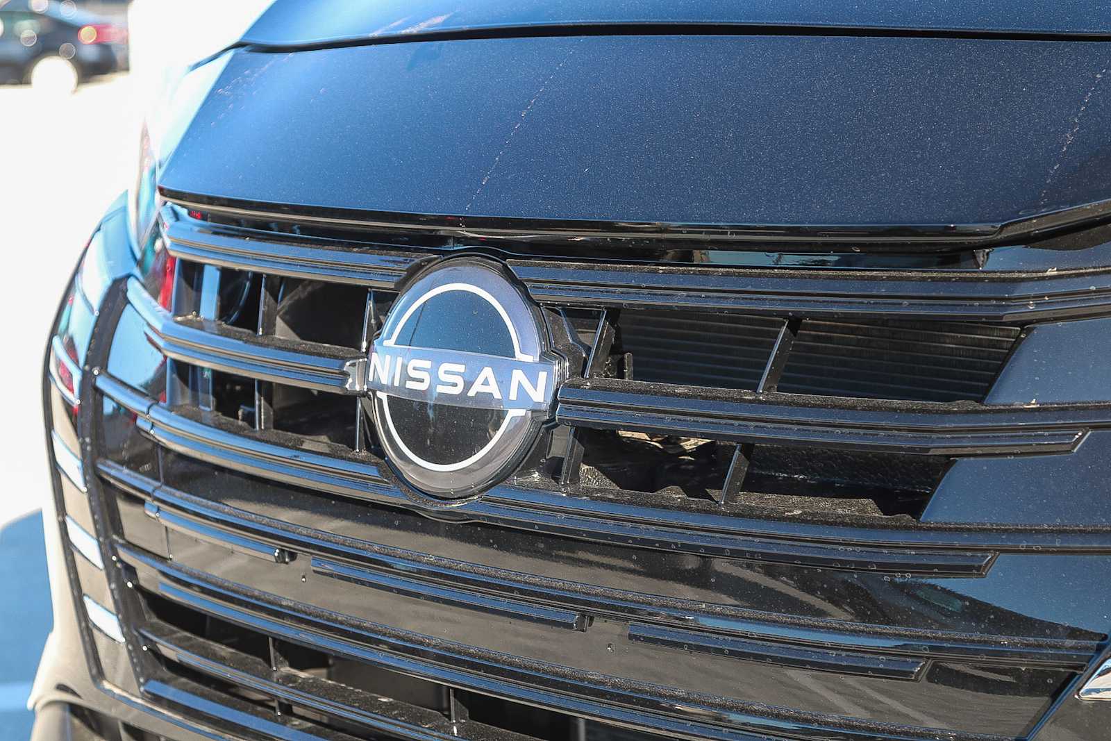 2025 Nissan Versa S photo 4