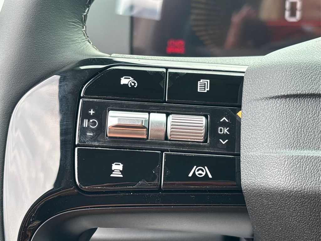 2026 Kia Sorento S photo 28