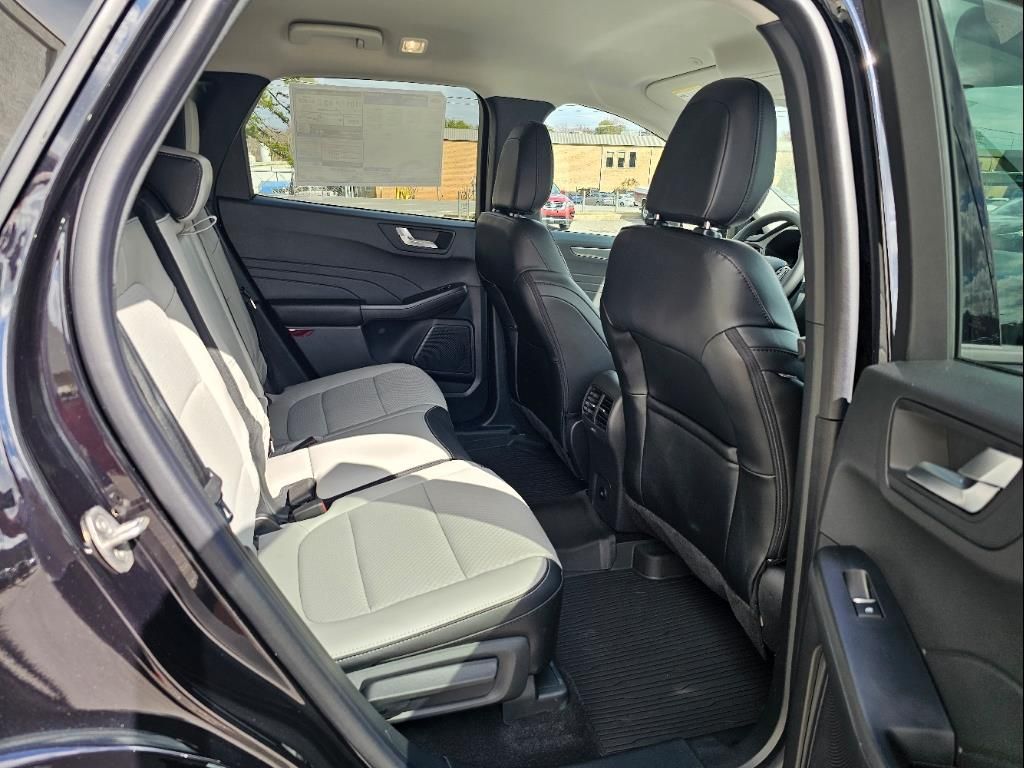 2024 Ford Escape Plug-In Hybrid photo 14