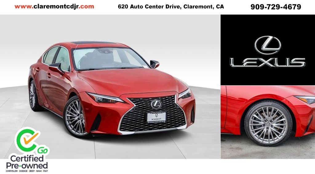2023 Lexus IS 300's photo