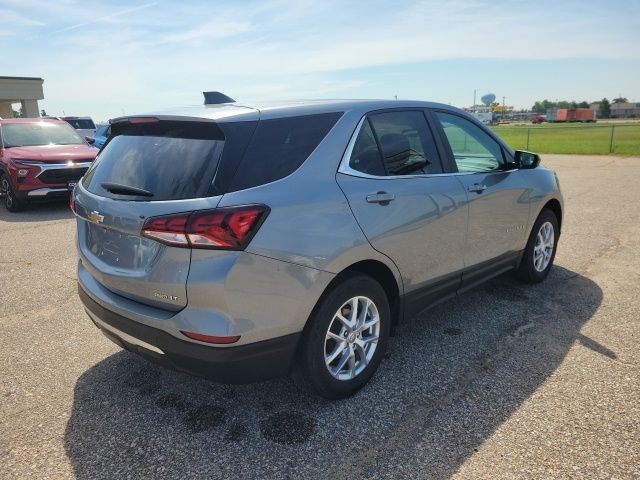 2024 Chevrolet Equinox LT photo 6