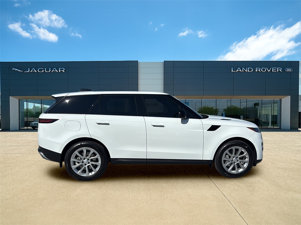 2025 Land Rover Range Rover Sport SE photo 2