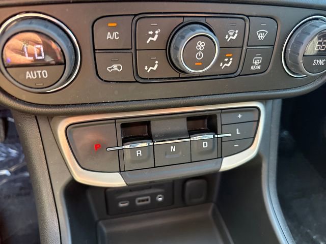 2022 Gmc Terrain Denali photo 22