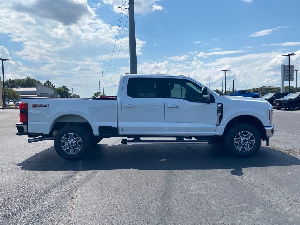 2025 Ford F-250 Lariat photo 8