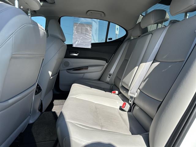 2016 Acura TLX Technology photo 19