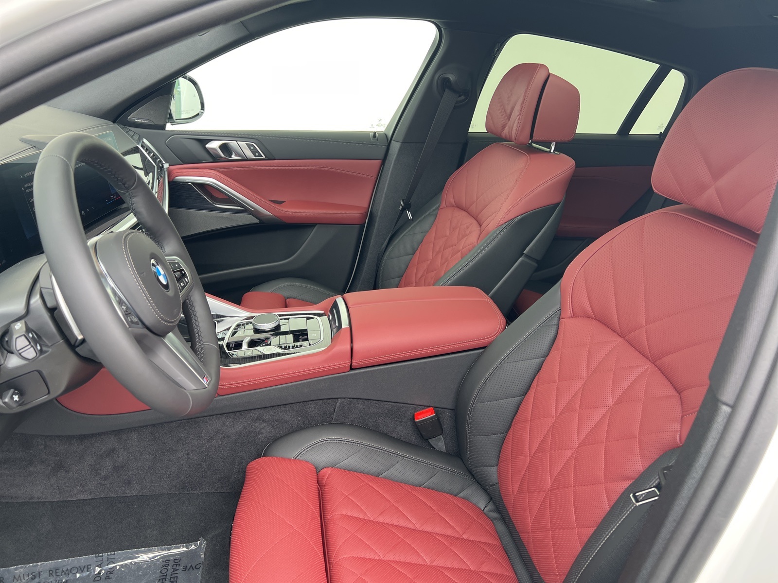 New 2026 Mineral White Metallic BMW xDrive40i image 8