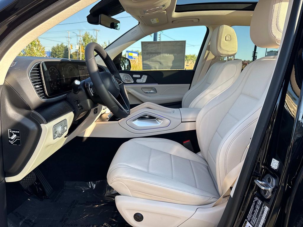 2026 Mercedes Benz GLE 450 4MATIC photo 16