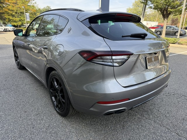 2022 Maserati Levante GT photo 4