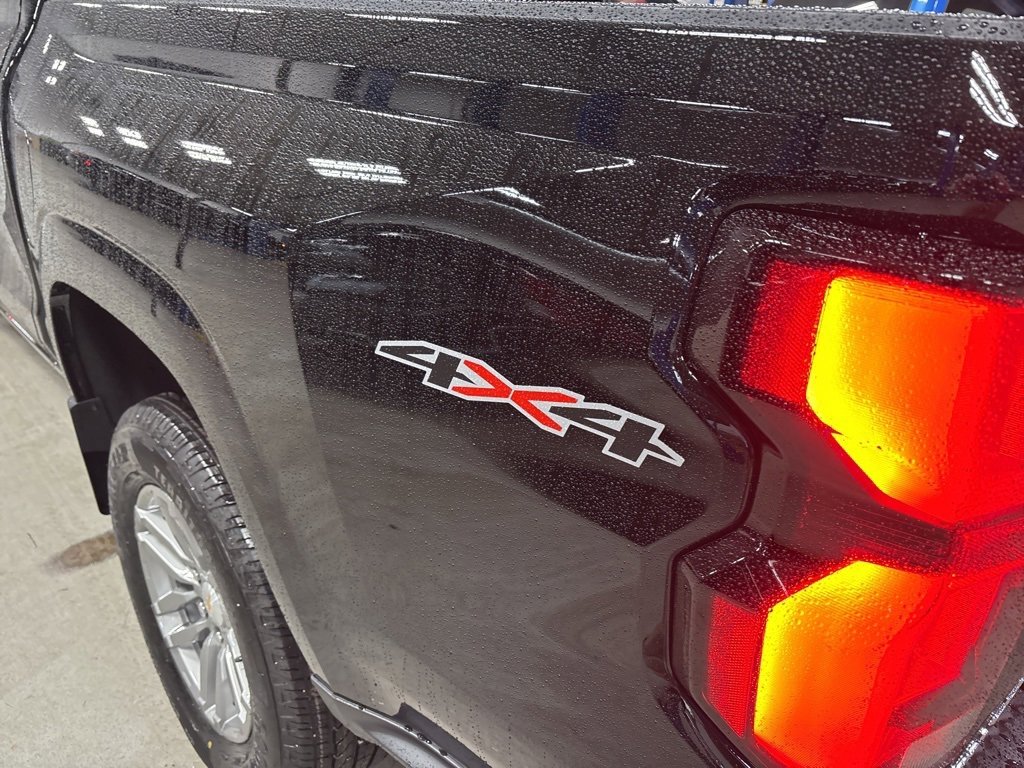 2026 Chevrolet Colorado LT photo 24