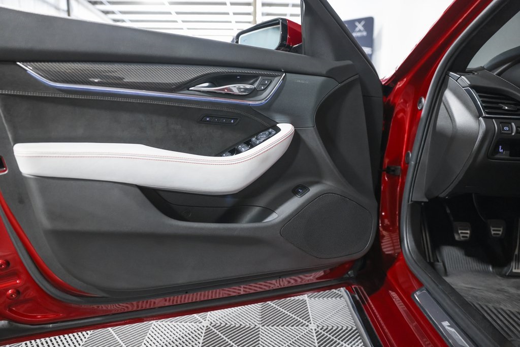 2023 Cadillac CT5 V photo 27