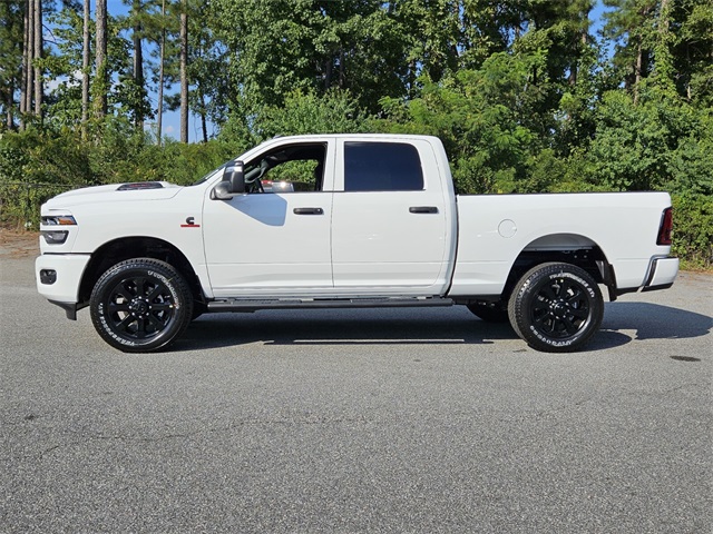 2026 Ram 2500 Tradesman photo 4