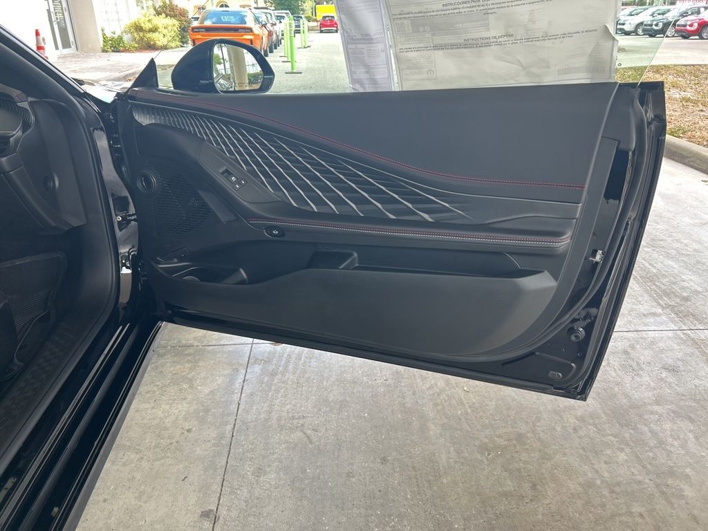 2025 Dodge Charger R/T photo 25