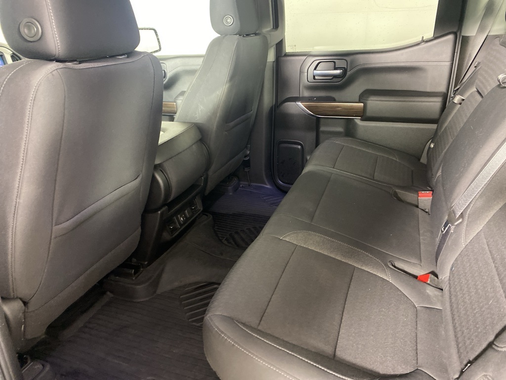 2021 Chevrolet Silverado 1500 RST photo 6