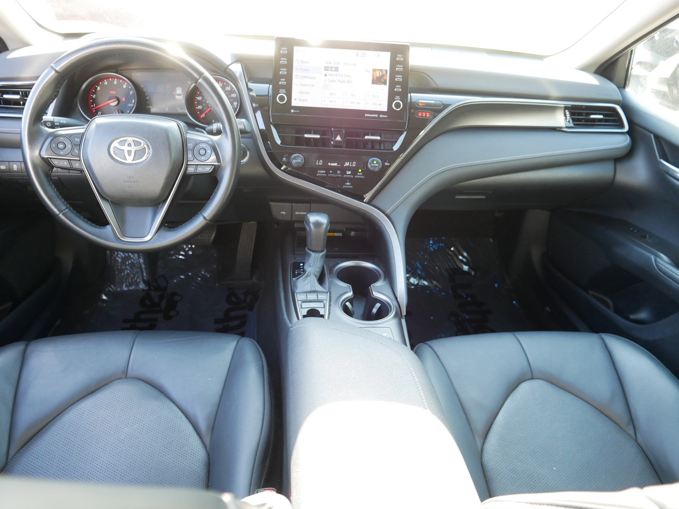 2023 Toyota Camry XSE photo 11