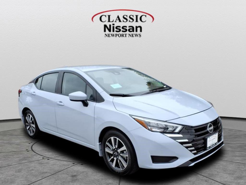 2025 Nissan Versa SV's photo