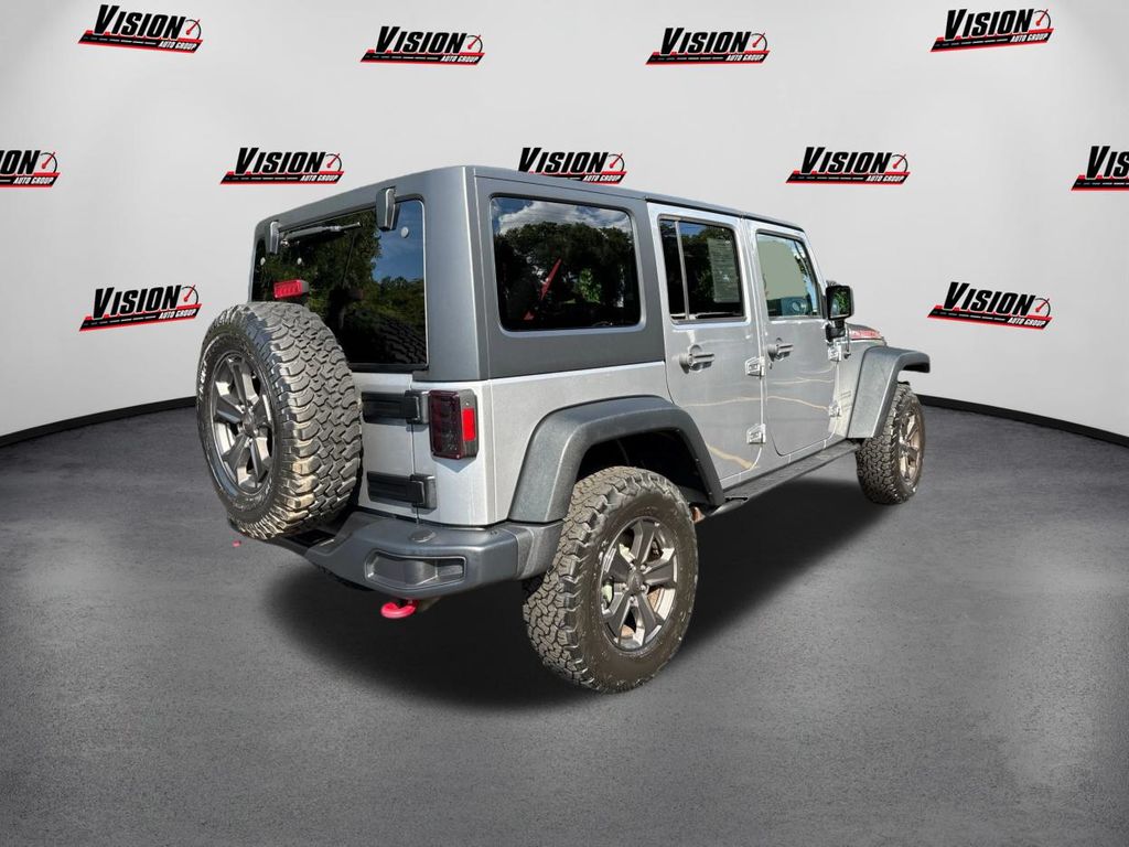 2018 Jeep Wrangler Unlimited Rubicon photo 4