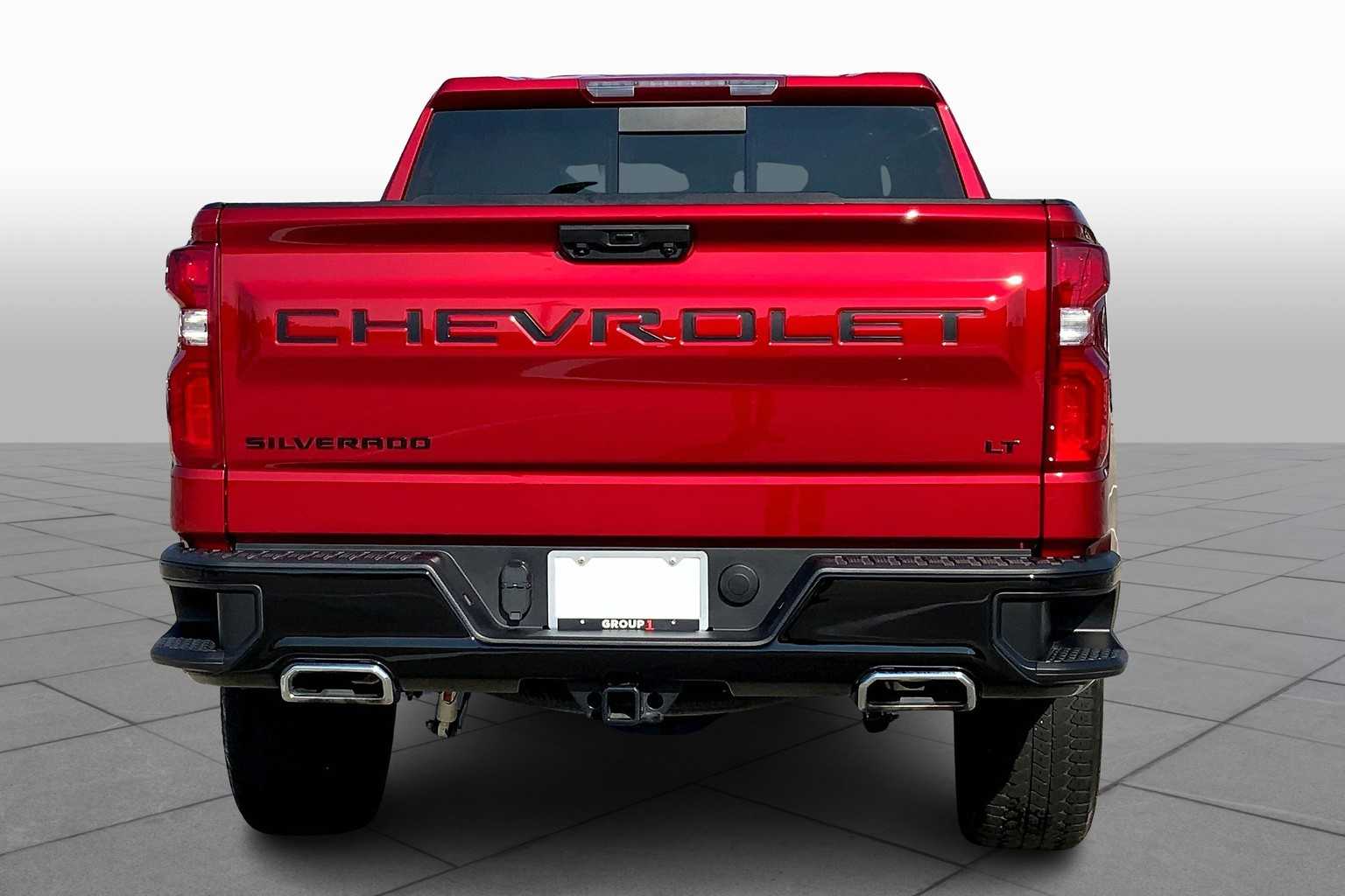 2024 Chevrolet Silverado 1500 LT Trail Boss photo 4