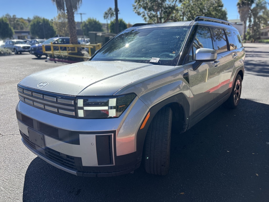 Used 2024 Silver Hyundai SEL image 3