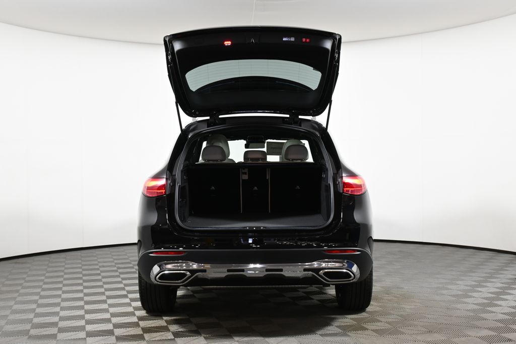 2025 Mercedes Benz GLC 300 4MATIC photo 23