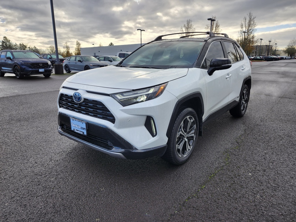2023 Toyota RAV4 Hybrid XSE photo 3