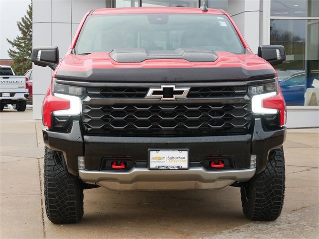 Used 2024 Chevrolet Silverado 1500 ZR2 with VIN 3GCUDHEL8RG452861 for sale in Eden Prairie, Minnesota