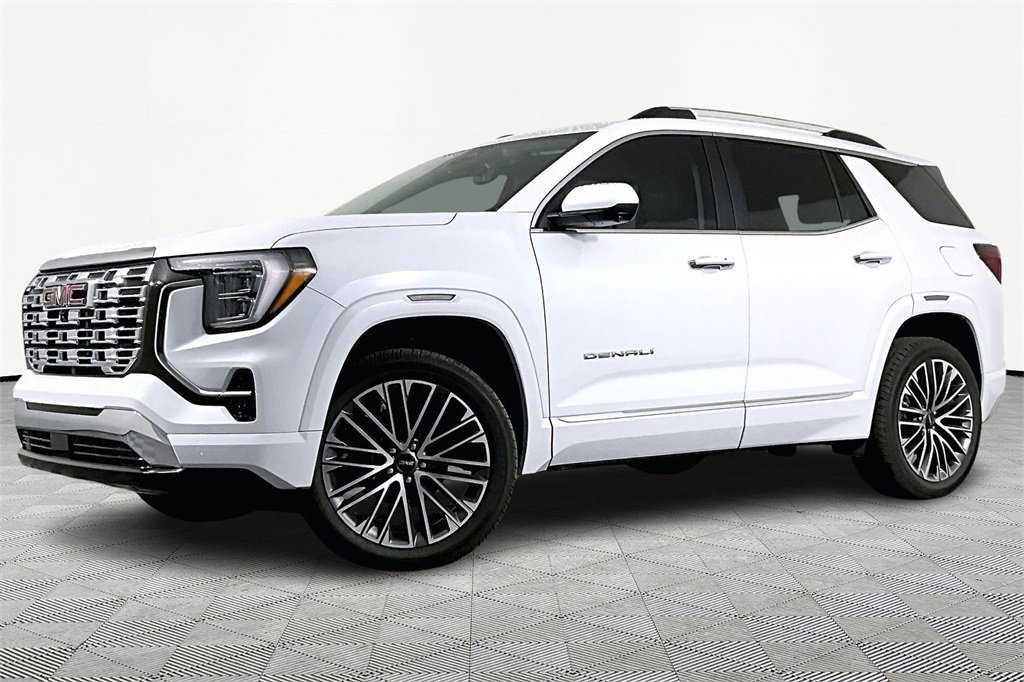 2026 GMC Terrain Denali's photo