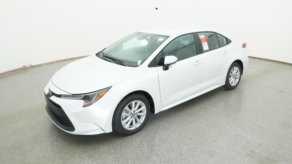 2026 Toyota Corolla LE's photo