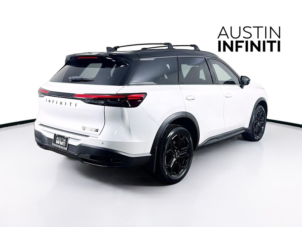 2026 Infiniti QX60 Luxe photo 6