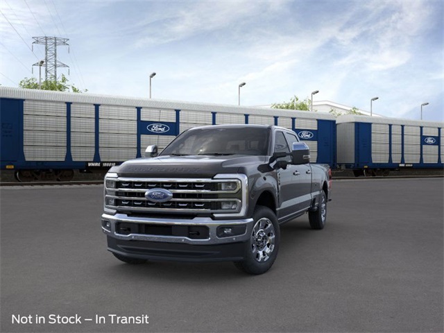 2025 Ford F-350 photo 2