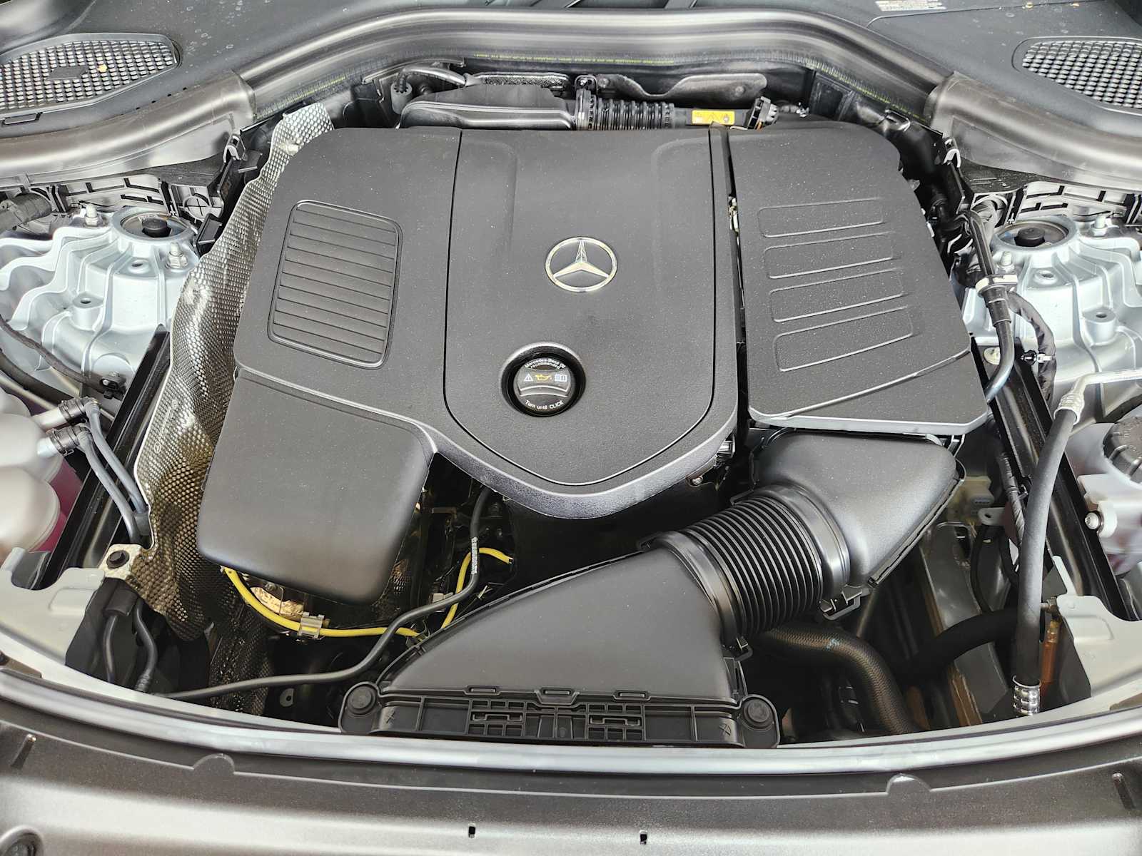 2026 Mercedes Benz GLC 300 photo 22