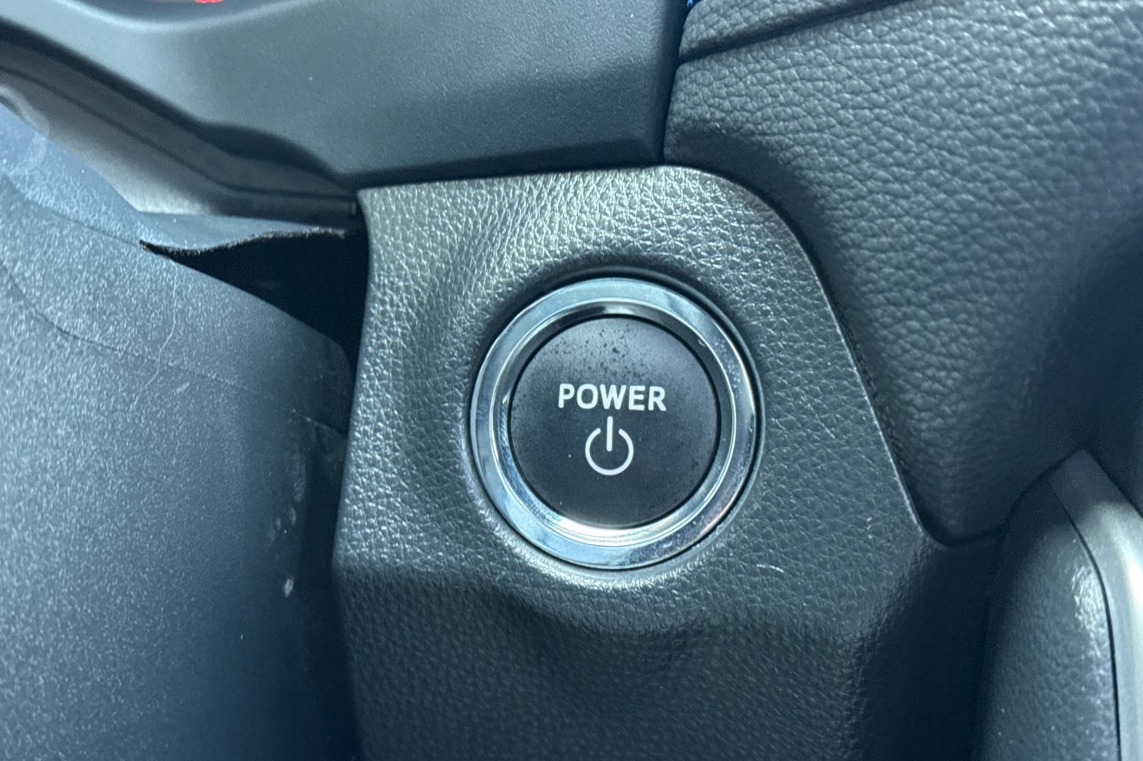 2024 Toyota RAV4 Hybrid XSE photo 22