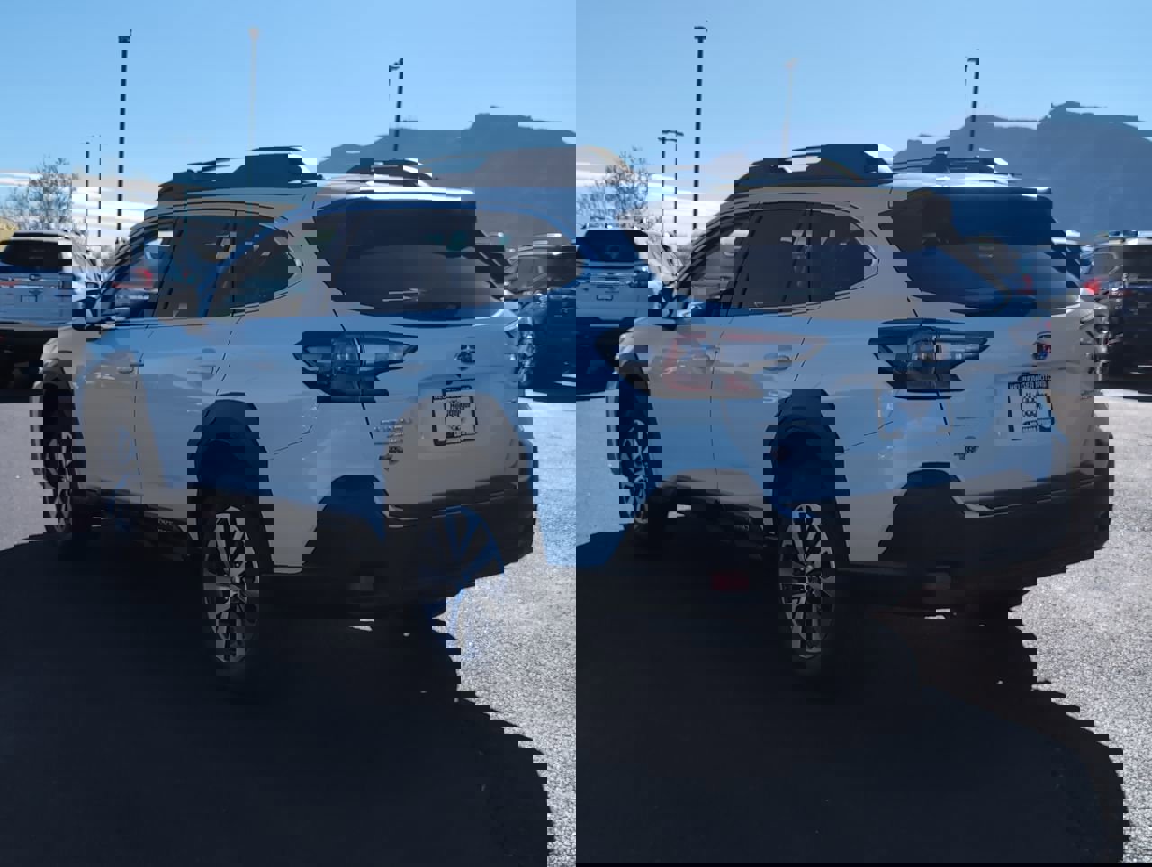 2025 Subaru Outback Premium photo 4