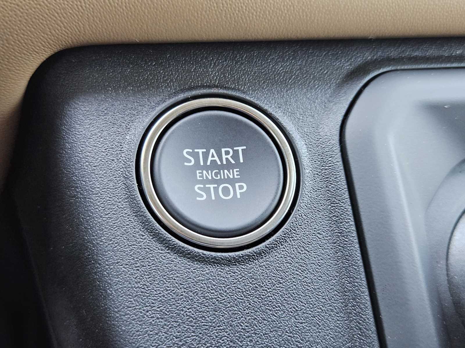 New 2025 GONDWANA STONE Land Rover X-Dynamic SE image 19