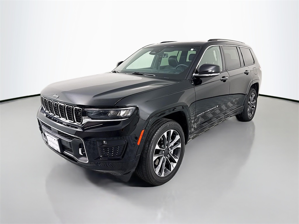 2023 Jeep Grand Cherokee L Overland's photo