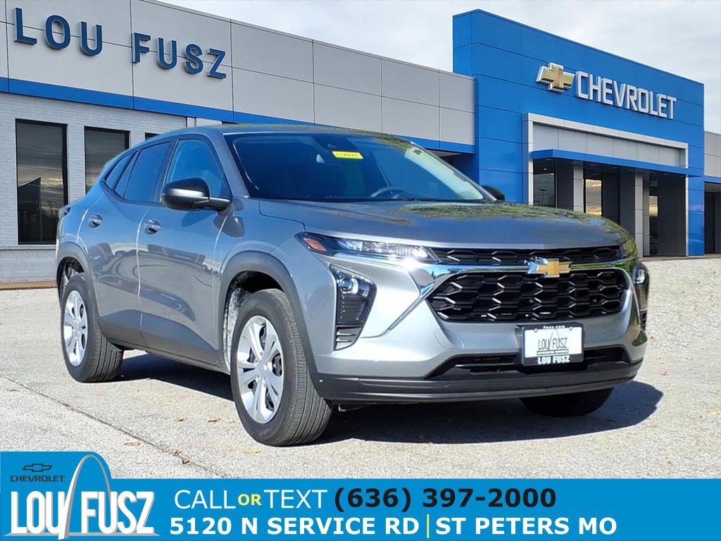 2025 Chevrolet Trax LS's photo