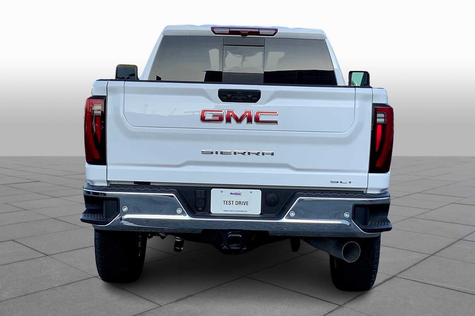 2025 Gmc Sierra HD SLT photo 4