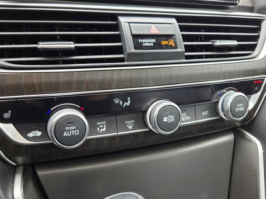 2022 Honda Accord EX-L photo 23
