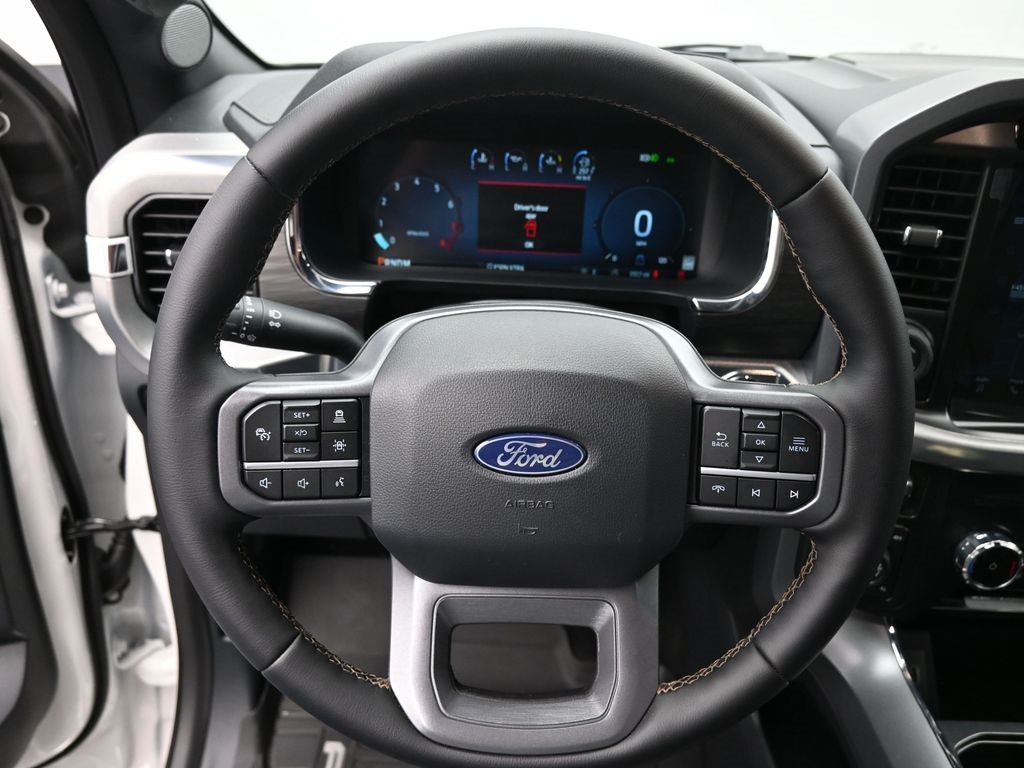 2025 Ford F-150 Lariat photo 29